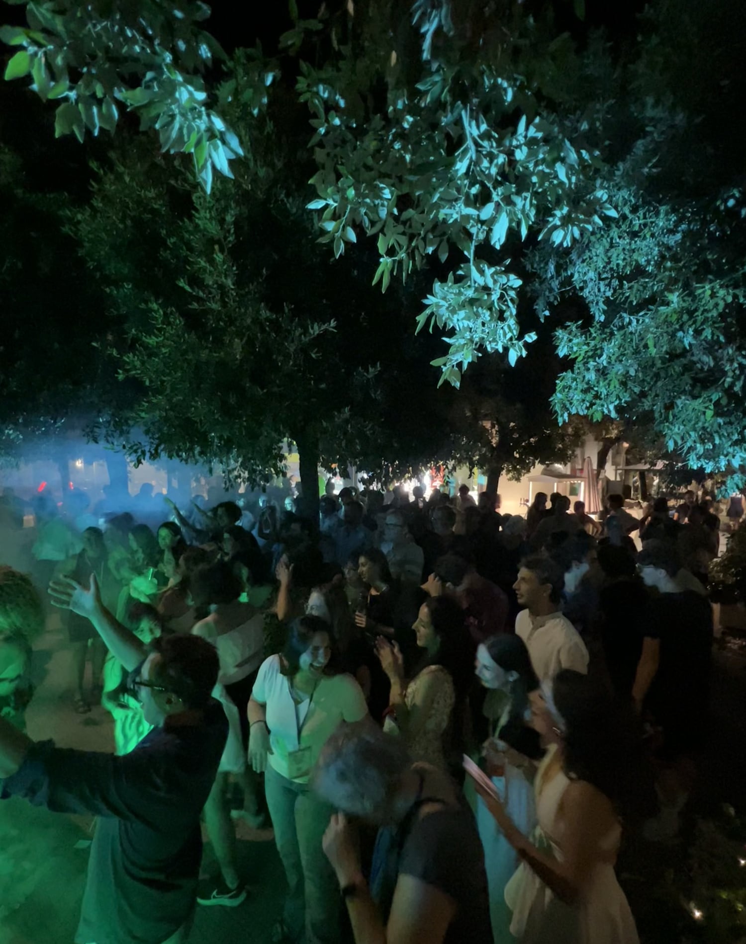 Atmosfera serale People Is You Soleto